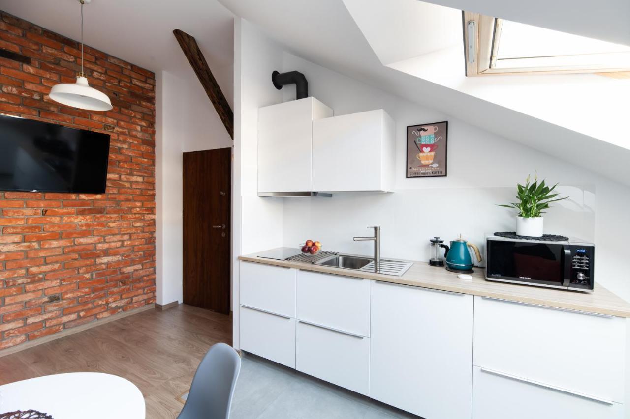 Neo Sky Apartment, Free Parking, 15 Min Walk Old Town&Kazimierz - By Homelike クラクフ エクステリア 写真