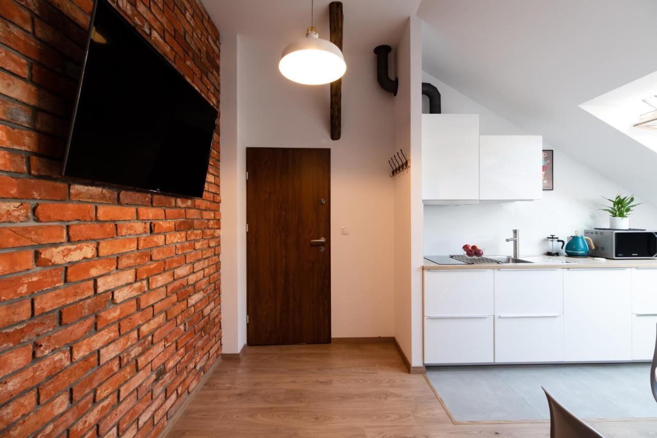Neo Sky Apartment, Free Parking, 15 Min Walk Old Town&Kazimierz - By Homelike クラクフ エクステリア 写真
